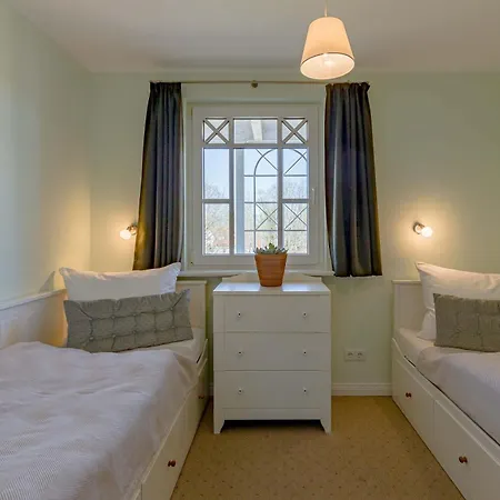 Palais 12 Og2 *